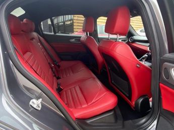ALFA ROMEO GIULIA 2.2 TD Speciale Saloon 4dr Diesel Auto Euro 6 (s/s) (190 ps)