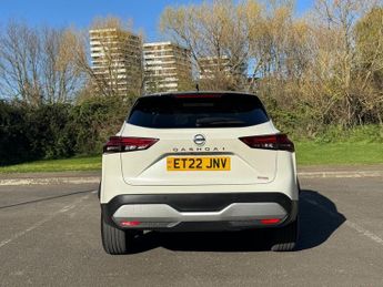 NISSAN QASHQAI 1.3 DIG-T MHEV Tekna SUV 5dr Petrol Hybrid XTRON Euro 6 (s/s) (1