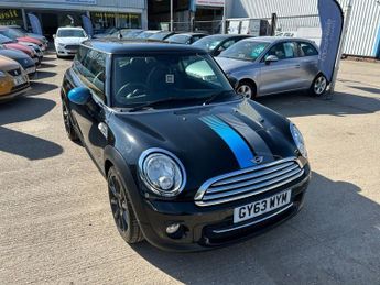 MINI Hatch 2.0 Cooper D Bayswater Hatchback 3dr Diesel Auto Euro 5 (112 ps)