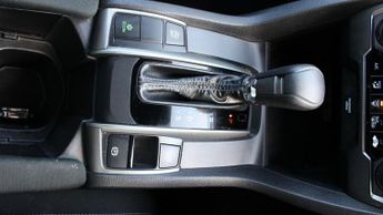 HONDA CIVIC 1.0 VTEC Turbo SE Hatchback 5dr Petrol CVT Euro 6 (s/s) (126 ps)