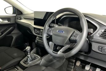 FORD FOCUS 1.0T EcoBoost MHEV Titanium Hatchback 5dr Petrol Hybrid Manual E