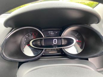 RENAULT CLIO 1.2 16V Play Hatchback 5dr Petrol Manual Euro 6 (75 ps)