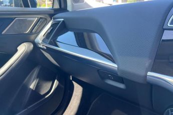 JAGUAR I-PACE 400 90kWh SE SUV 5dr Electric Auto 4WD (400 ps) 10in PiVI Pro, 3