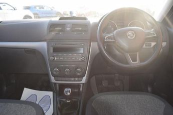 SKODA YETI 1.2 TSI S Outdoor 5dr Petrol Manual Euro 5 (105 ps)
