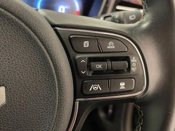 KIA NIRO 39kWh 2 SUV 5dr Electric Auto (134 bhp)