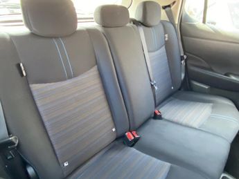 NISSAN LEAF 40kWh Acenta Hatchback 5dr Electric Auto (150 ps)