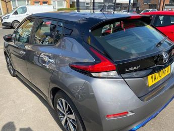 NISSAN LEAF 40kWh Acenta Hatchback 5dr Electric Auto (150 ps)