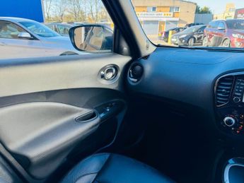 NISSAN JUKE 1.6 DIG-T Tekna SUV 5dr Petrol XTRON 4WD Euro 6 (190 ps)