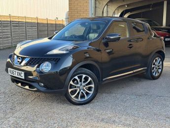NISSAN JUKE 1.6 DIG-T Tekna SUV 5dr Petrol XTRON 4WD Euro 6 (190 ps)