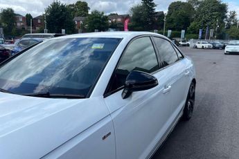AUDI A4 2.0 TFSI 35 Black Edition Saloon 4dr Petrol S Tronic Euro 6 (s/s