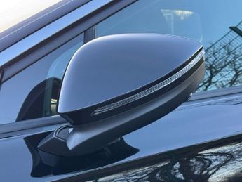 VOLKSWAGEN ID.7 Pro 77kWh Match Fastback 5dr Electric Auto (286 ps)