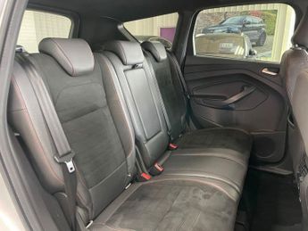 FORD KUGA 1.5 TDCi ST-Line SUV 5dr Diesel Manual Euro 6 (s/s) (120 ps)