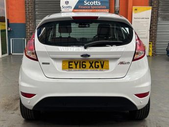 FORD FIESTA 1.0T EcoBoost Zetec Hatchback 5 Door Petrol Automatic White Powe