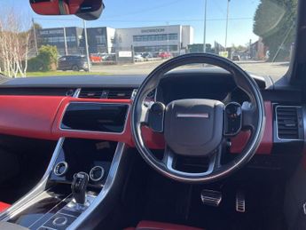 LAND ROVER RANGE ROVER SPORT 3.0 SD V6 HSE Dynamic SUV 5dr Diesel Auto 4WD Euro 6 (s/s) (306 