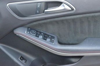 MERCEDES-BENZ CLA 1.6 CLA200 AMG Line Edition Shooting Brake 5dr Petrol Manual Eur