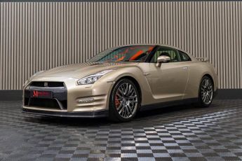 NISSAN GT-R 3.8 V6 45th Anniversary Coupe 2dr Petrol Auto 4WD Euro 5 (550 ps