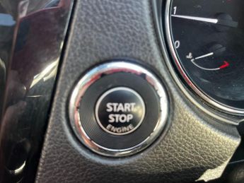 NISSAN X-TRAIL 1.6 dCi n-tec SUV 5dr Diesel XTRON Euro 5 (s/s) (130 ps)