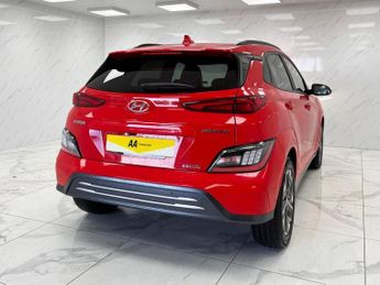 HYUNDAI KONA 64kWh Premium SUV 5dr Electric Auto (10.5kW Charger) (204 ps) 1 
