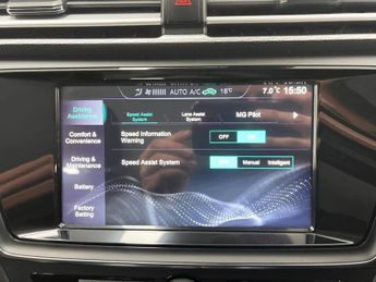 MG MG5 61.1kWh Exclusive Long Range Estate 5dr Electric Auto (156 ps) 1