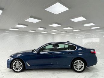 BMW 5 SERIES 3.0 530d MHT SE Saloon 4dr Diesel Hybrid Steptronic xDrive Euro 