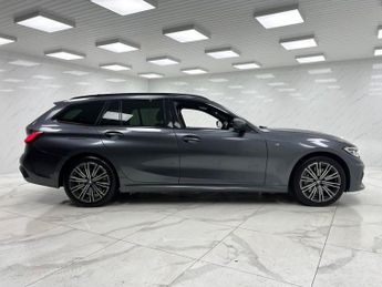 BMW 3 SERIES 2.0 330e 12kWh M Sport Touring 5dr Petrol Plug-in Hybrid Auto Eu