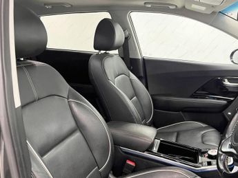 KIA NIRO 64kWh 4+ SUV 5dr Electric Auto (201 bhp) 1 OWNER! 3X KIA SERVICE