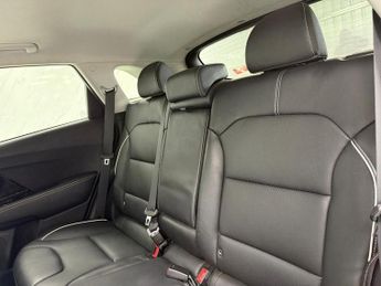 KIA NIRO 64kWh 4+ SUV 5dr Electric Auto (201 bhp) 4X KIA SERVICES! 1 OWNE
