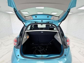 RENAULT ZOE R135 EV50 52kWh Iconic Hatchback 5dr Electric Auto (Rapid Charge
