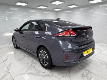 HYUNDAI IONIQ 38.3kWh Premium SE Hatchback 5dr Electric Auto (136 ps)1 FORMER 