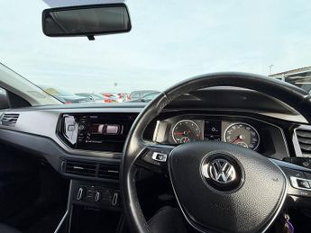 VOLKSWAGEN POLO 1.0 TSI Match Hatchback 5dr Petrol Manual Euro 6 (s/s) (95 ps) 1