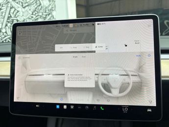 TESLA Model 3 Standard Range Plus Saloon 4dr Electric Auto RWD (241 bhp)