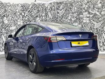 TESLA Model 3 Standard Range Plus Saloon 4dr Electric Auto RWD (241 bhp)
