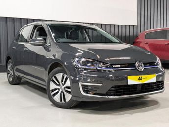 VOLKSWAGEN E-GOLF 35.8kWh e-Golf Hatchback 5dr Electric Auto (136 ps)