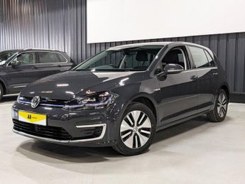 VOLKSWAGEN E-GOLF 35.8kWh e-Golf Hatchback 5dr Electric Auto (136 ps)