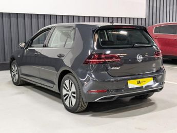 VOLKSWAGEN E-GOLF 35.8kWh e-Golf Hatchback 5dr Electric Auto (136 ps)