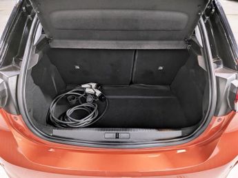 VAUXHALL CORSA-E 50kWh Elite Nav Hatchback 5dr Electric Auto (7.4Kw Charger) (136