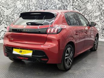 PEUGEOT 208 1.2 PureTech Allure Premium Hatchback 5dr Petrol Manual Euro 6 (