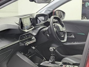 PEUGEOT 208 1.2 PureTech Allure Premium Hatchback 5dr Petrol Manual Euro 6 (