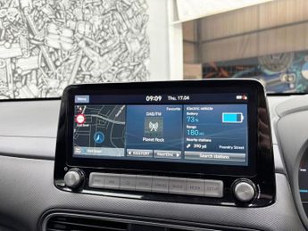 HYUNDAI KONA 64kWh Premium SUV 5dr Electric Auto (7kW Charger) (204 ps)