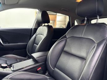 KIA NIRO 64kWh 3 SUV 5dr Electric Auto (201 bhp)