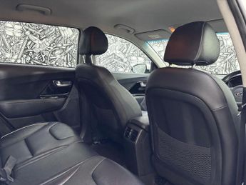 KIA NIRO 64kWh 3 SUV 5dr Electric Auto (201 bhp)