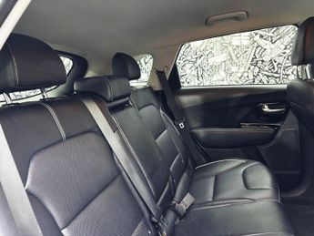 KIA NIRO 64kWh 3 SUV 5dr Electric Auto (201 bhp)