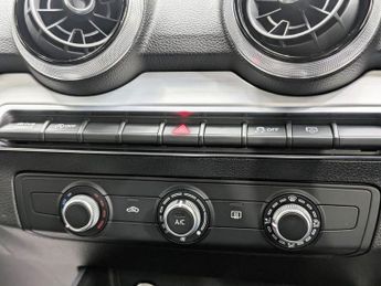 AUDI Q2 1.5 TFSI CoD 35 S line SUV 5dr Petrol S Tronic Euro 6 (s/s) (150