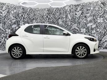 TOYOTA YARIS 1.5 VVT-h Icon Hatchback 5dr Petrol Hybrid E-CVT Euro 6 (s/s) (1