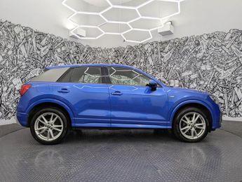 AUDI Q2 1.6 TDI 30 S line SUV 5dr Diesel S Tronic Euro 6 (s/s) (116 ps)