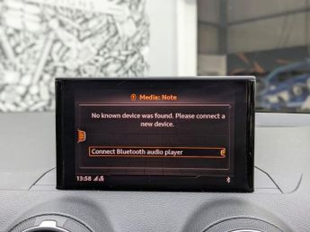 AUDI Q2 1.6 TDI 30 S line SUV 5dr Diesel S Tronic Euro 6 (s/s) (116 ps)
