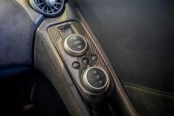 MCLAREN MP4-12C 3.8T V8 Coupe 2dr Petrol SSG Euro 5 (600 ps)