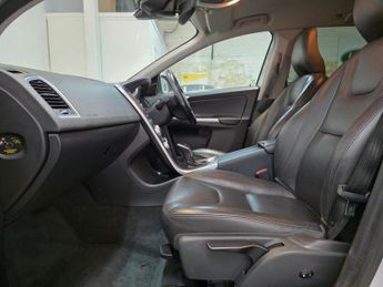 VOLVO XC60 2.0 D4 SE Lux Nav SUV 5dr Diesel Auto Euro 6 (s/s) (190 ps)
