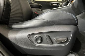 TOYOTA RAV4 2.5 VVT-h Dynamic SUV 5dr Petrol Hybrid CVT Euro 6 (s/s) (218 ps
