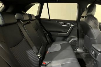 TOYOTA RAV4 2.5 VVT-h Dynamic SUV 5dr Petrol Hybrid CVT Euro 6 (s/s) (218 ps
